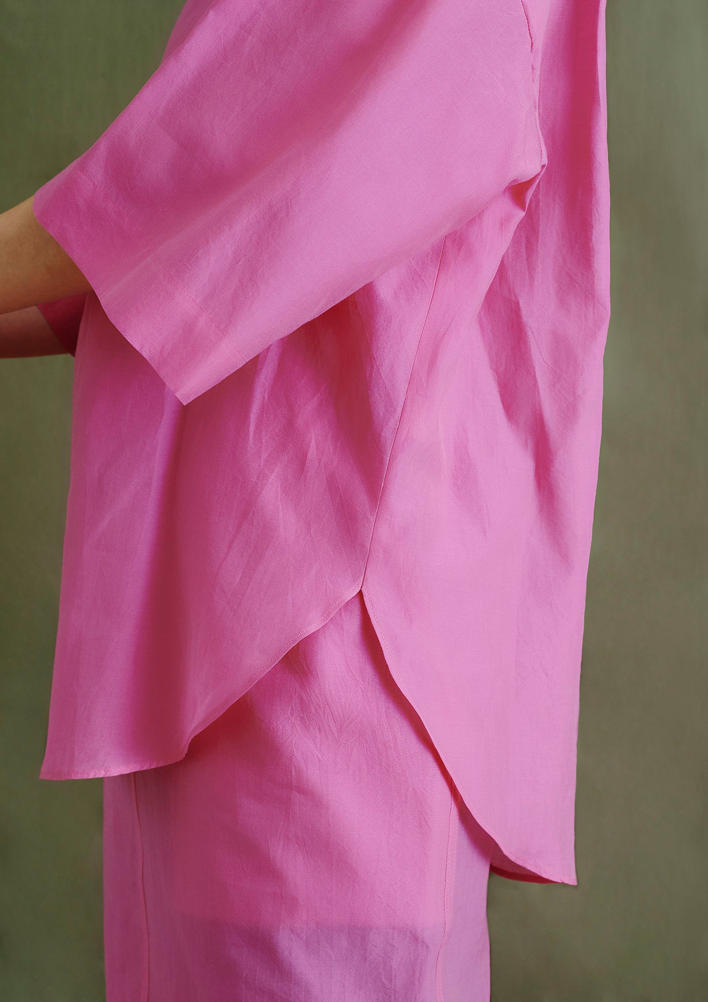 HALF SLEEVE BLOUSE