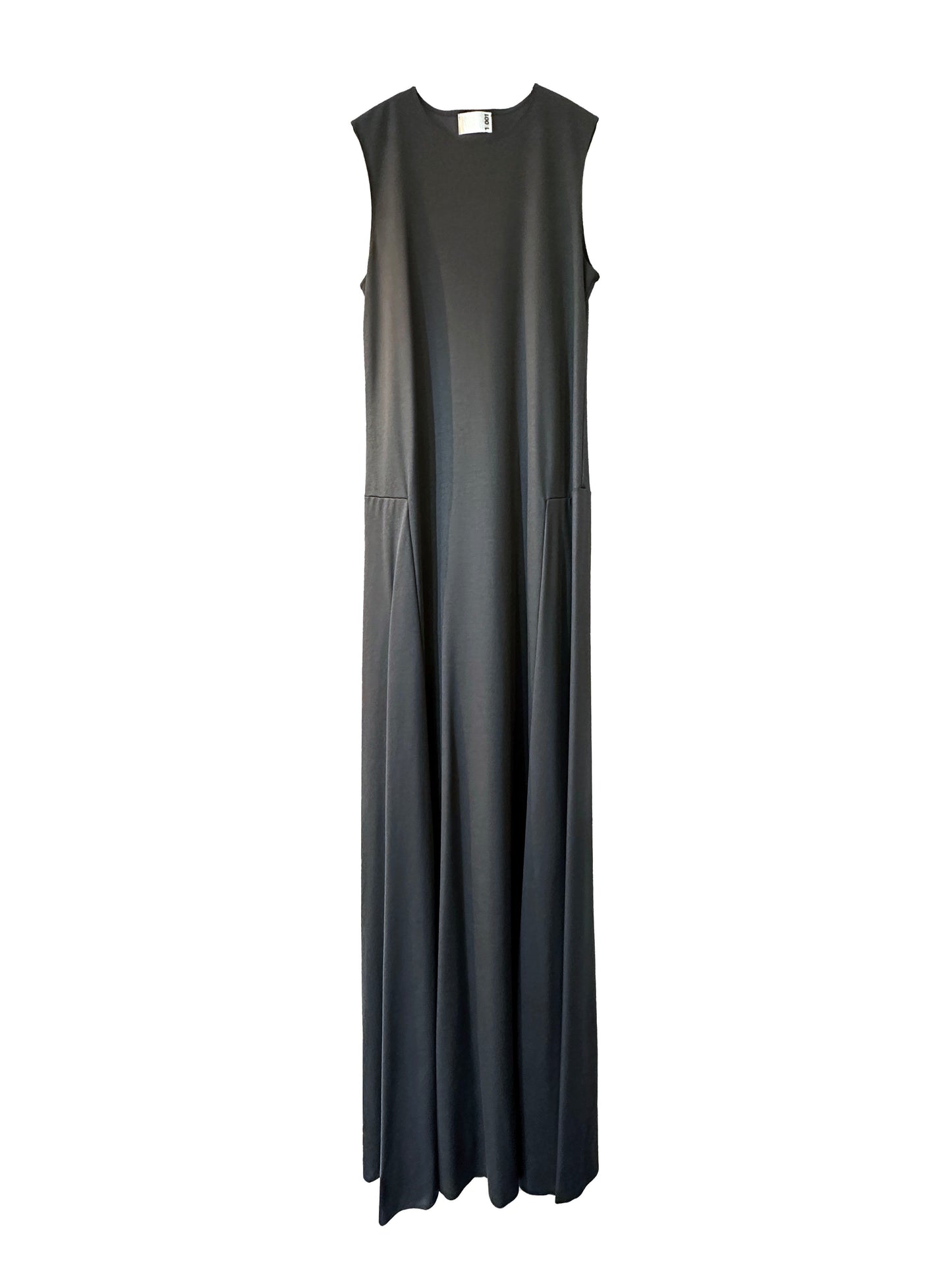 SLEEVELESS DRESS AN-OP240151